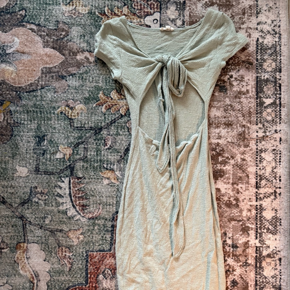 Elegant Cream Maxi Dress